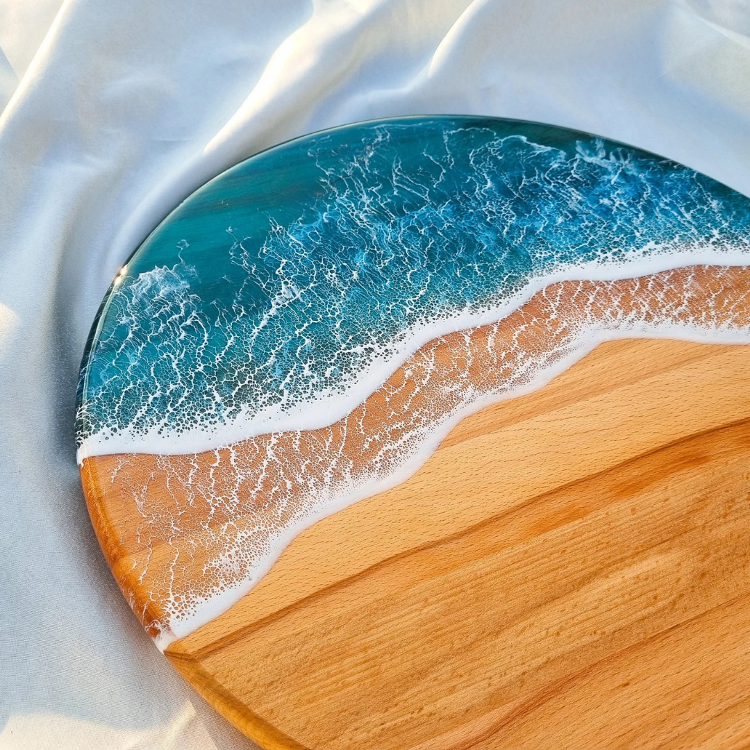 Handmade Round Resin Board